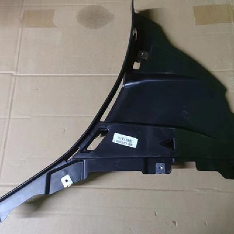 Lower air deflector right Cayenne 9Y0825318 D0K1