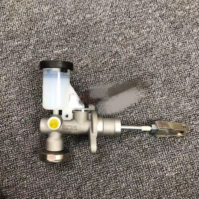 CLUTCH MASTER CYLINDER D22 P27 P31 306103S100 30610Y5100  AA