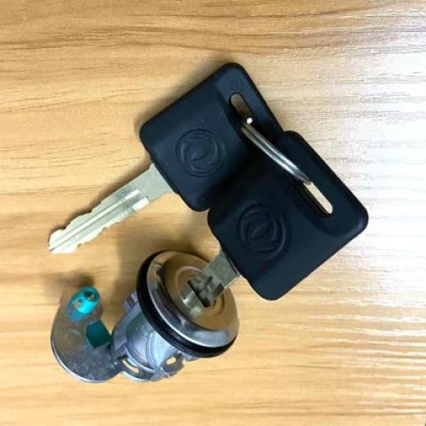 TAILGATE LOCK CYLINDER L10Z VL10Z10Z  90600CJ000 90600CJ00A