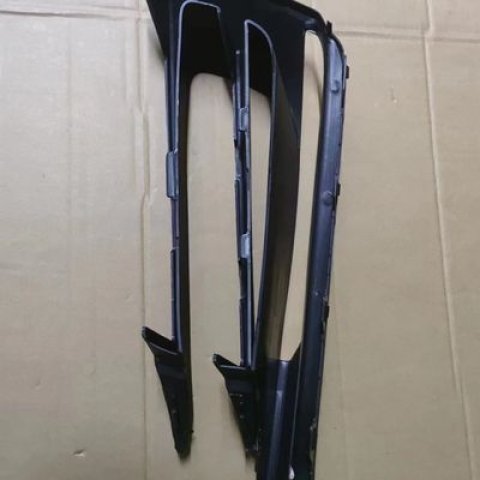 Front grille R paramela 9718078877OK1