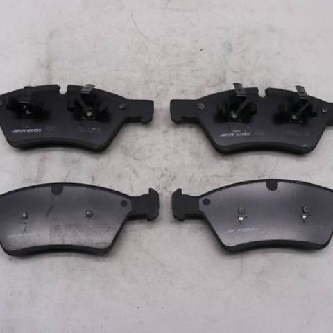 Brake pads Benz (W164)ML280 300 320 350 420 500(2005-) (X164)GL320 GL350(2006-2009)  FMSI:D1123